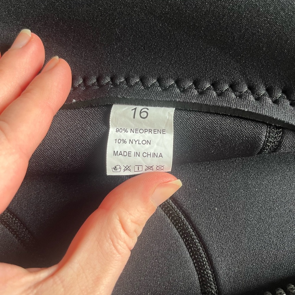 Hevto WetSuit Neoprene Full BodySuit Kids 16 - Picture 5 of 5
